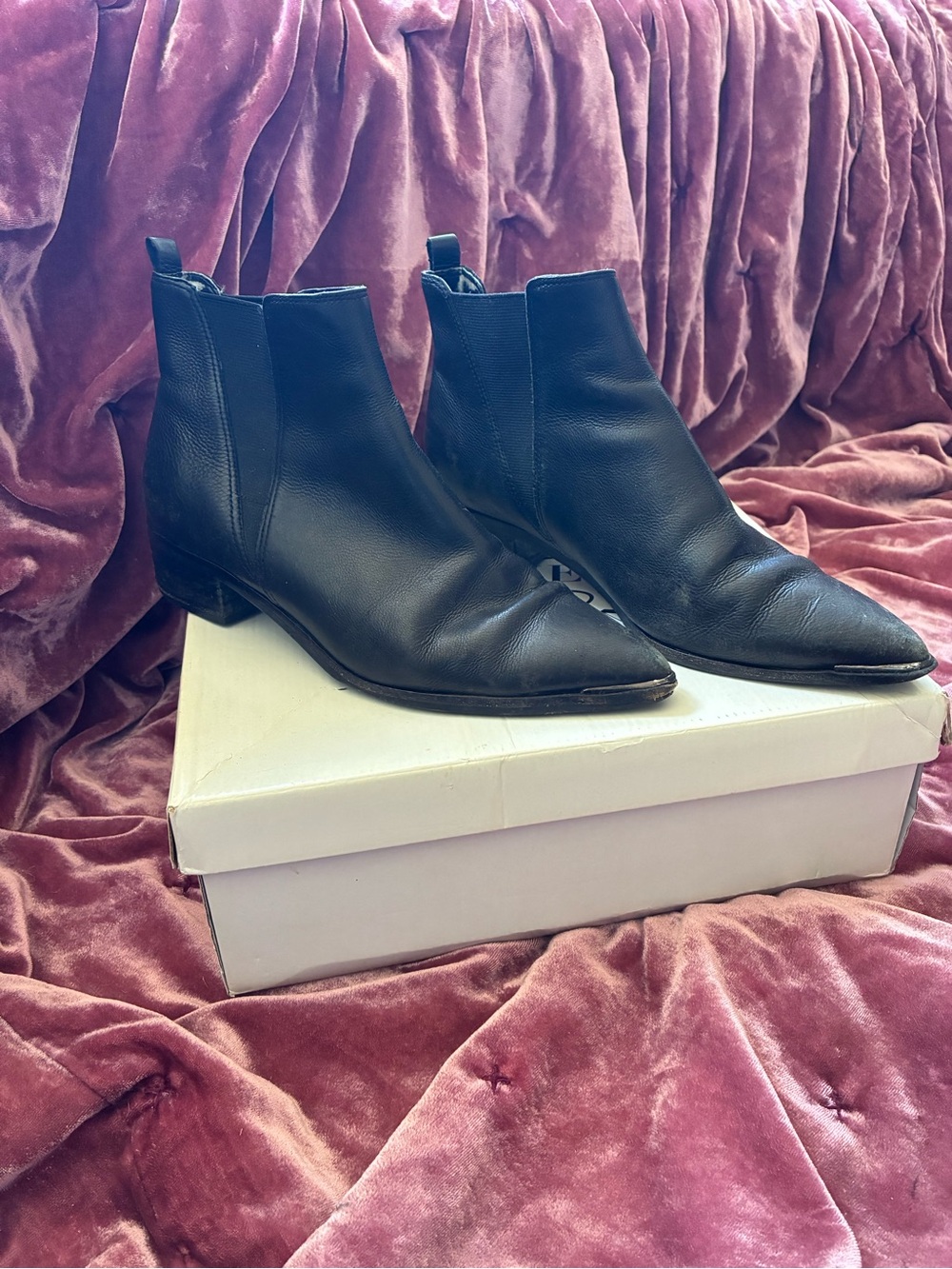 Marc Fisher Black Leather Pointed-Toe Chelsea Booties